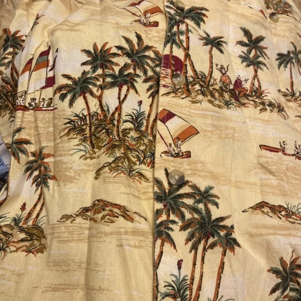 Timberland Logo Men Performance Hawaiian Button Down Short Sleeves Collar Shirt - Picture 11 of 11